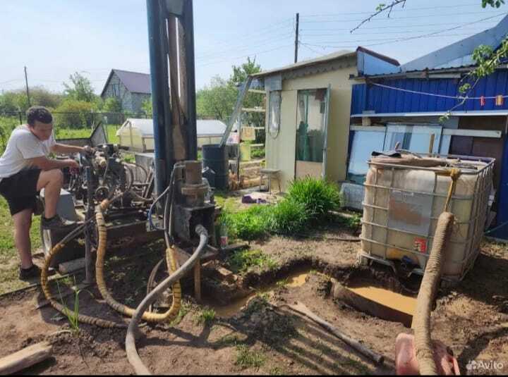 Компания "ЧебБур" предлагает услуги по бурению скважин любой сложности на территории Чувашии. Мы работаем «под ключ», выполняя все этапы проекта — от проектирования до запуска скважины в эксплуатацию. Обратившись в "ЧебБур", вы получите качественный сервис и надёжную работу скважины на долгие годы. Бурение скважин на воду по всей Чувашии!